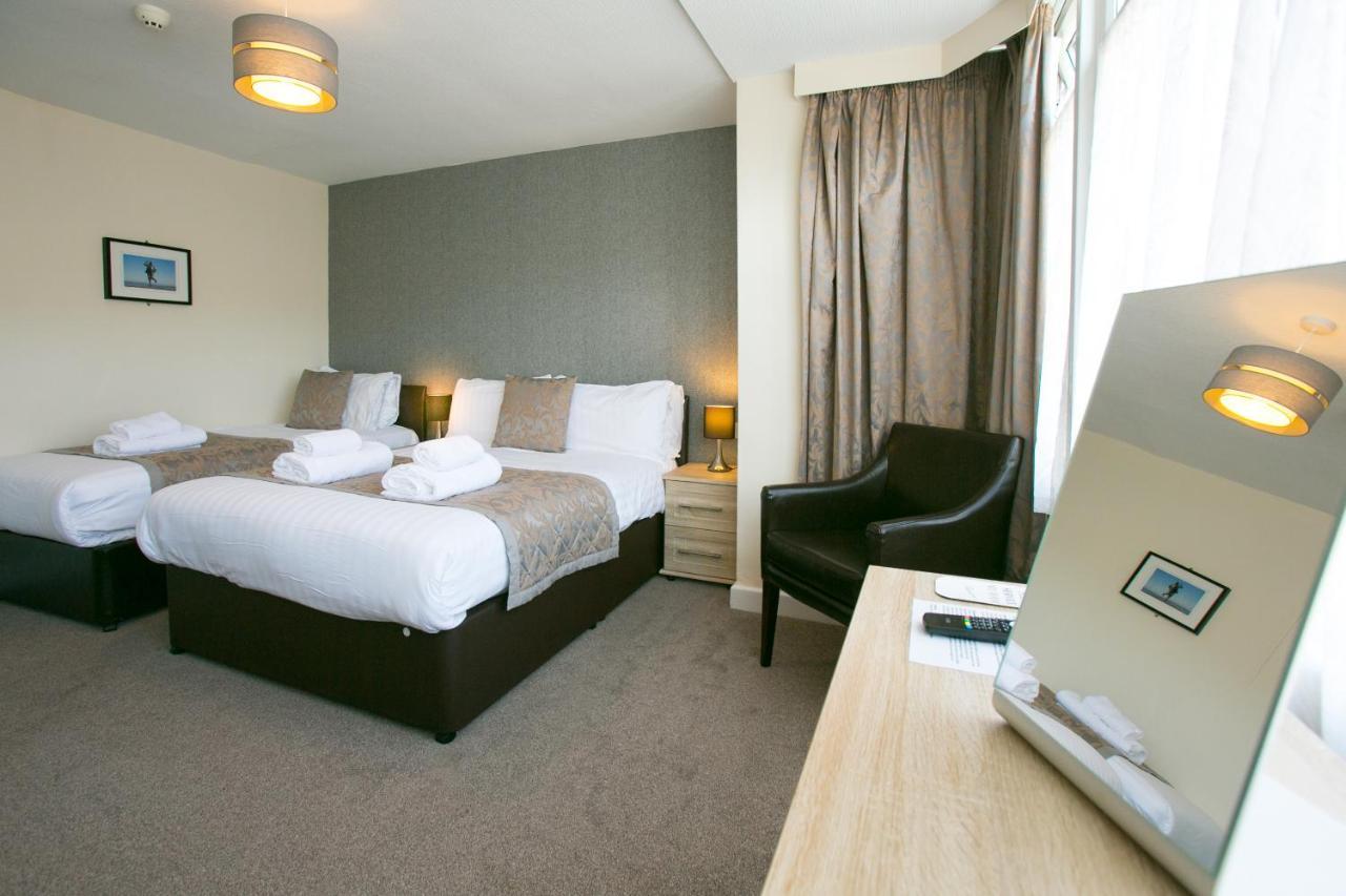 The Auckland Hotel Моркамб Екстериор снимка