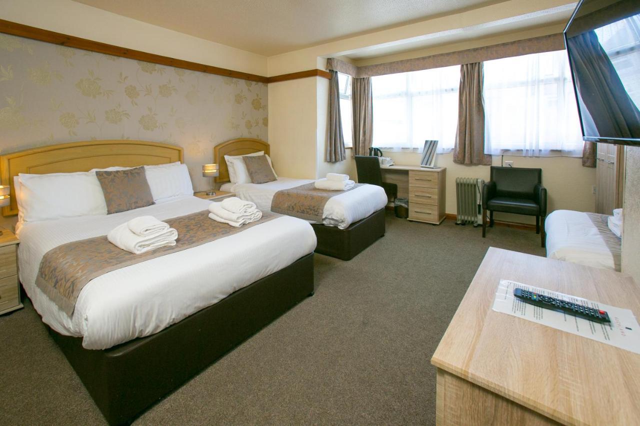 The Auckland Hotel Моркамб Екстериор снимка